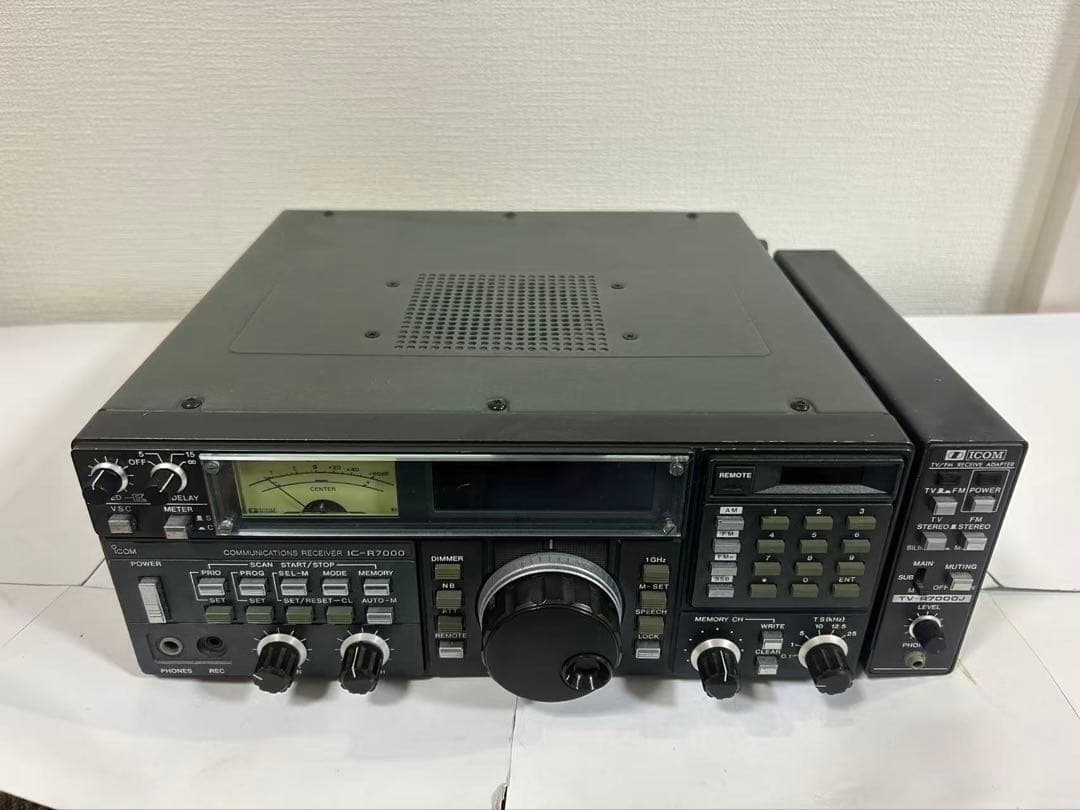 ICOM IC-R7000広帯域受信機、TV-R7000Jレシーブアダプター