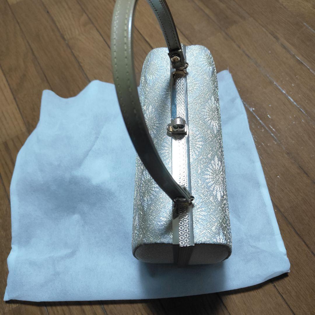 礼装用の草履とバッグセット　金色　サイズフリー