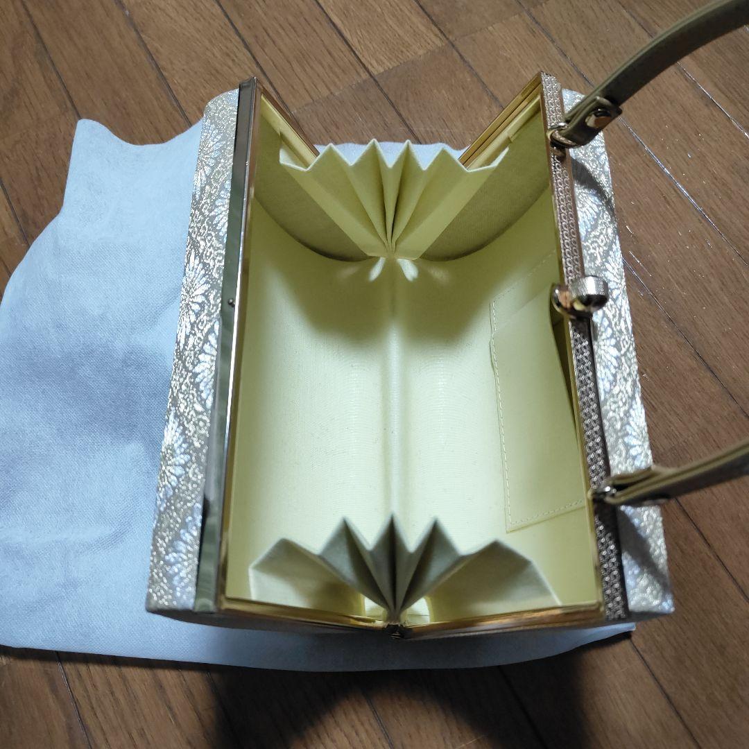 礼装用の草履とバッグセット　金色　サイズフリー
