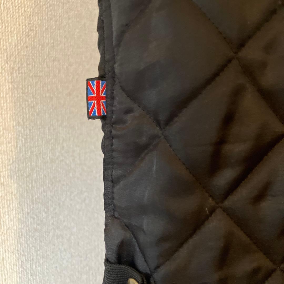 イギリス発　Belstaff ベルスタッフ　黒　キルティングベスト　ユニセックス