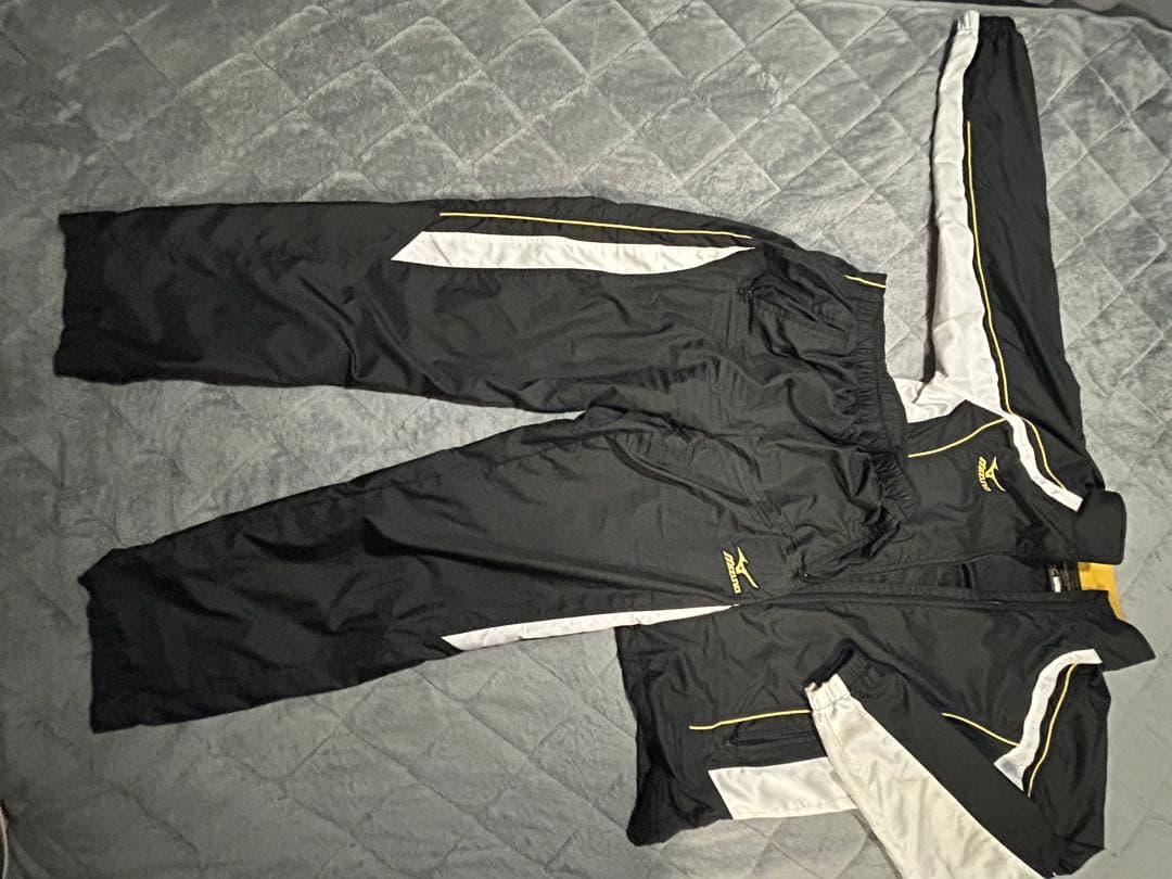 Mizuno Pro ウィンドブレーカー 上下セット　2XO 使用してます。