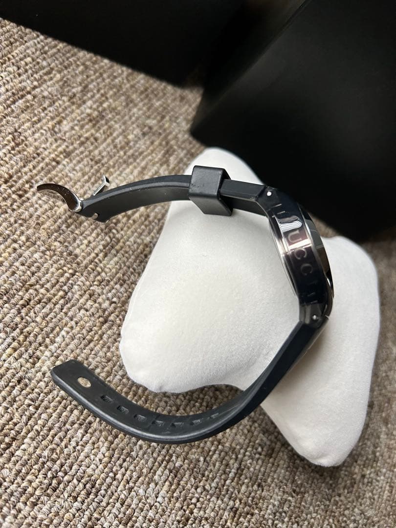 ※ティン※ GUCCI ラバーベルト腕時計　GUCCIカラー