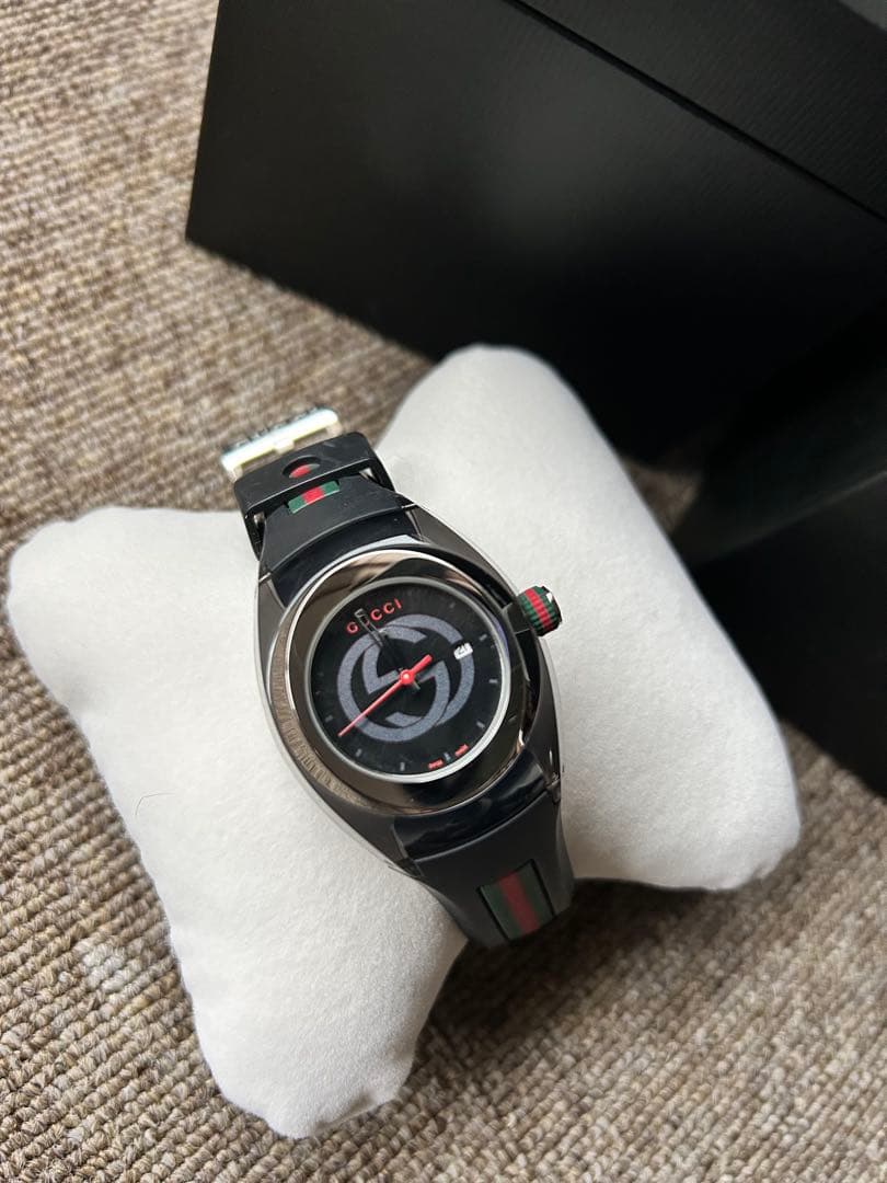 ※ティン※ GUCCI ラバーベルト腕時計　GUCCIカラー
