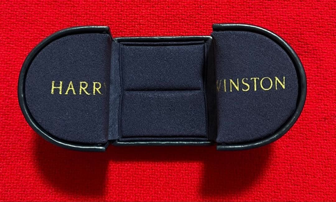 新品.正規　HARRYWINSTON ハリーウインストン　婚約指輪　箱のみ