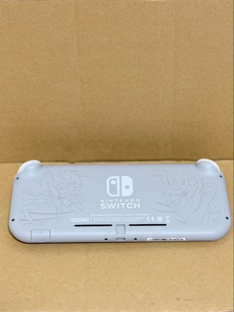 Nintendo Switch lite ポケモン　パール　ソフト付