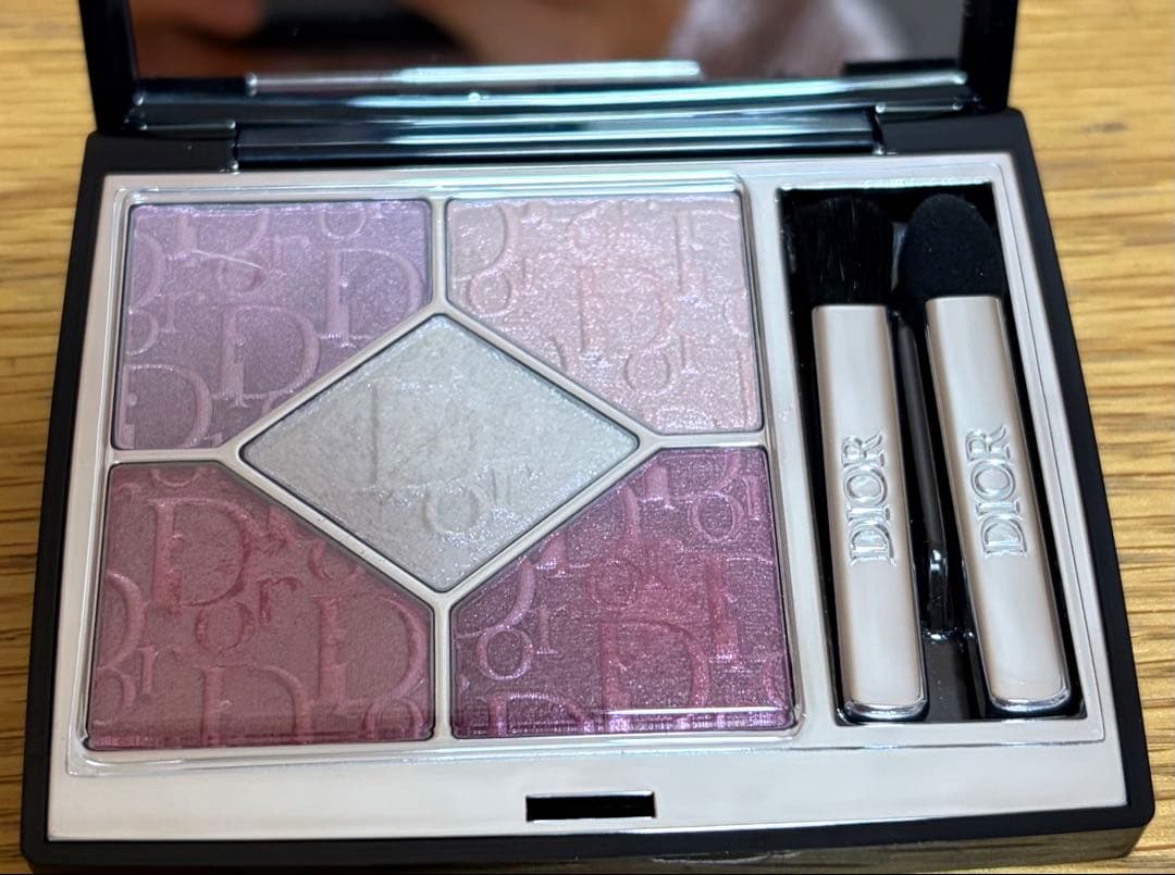 Dior アイシャドウ サンククルール 865 ピンクロリポップ