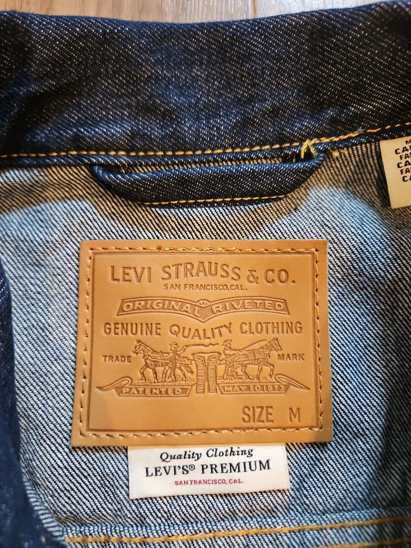 美品【Levi's PREMIUM】Denim Trucker Jacket