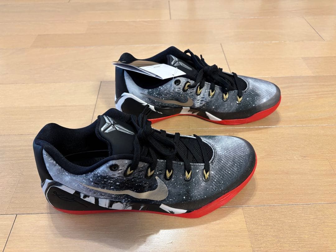 Nike Kobe 9 バスケットボールシューズ