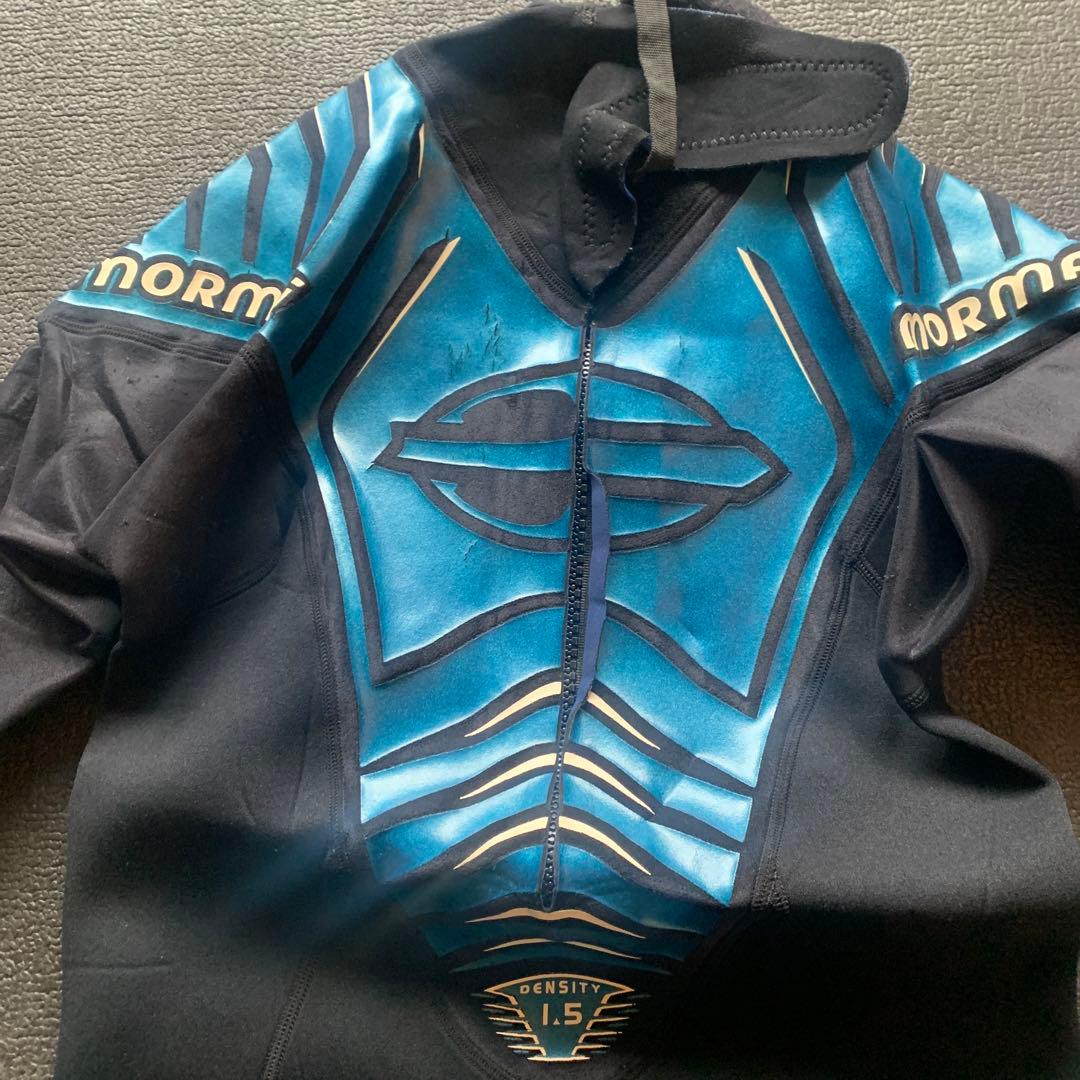 Mormai ウェットスーツ　ブラジル製　サイズL