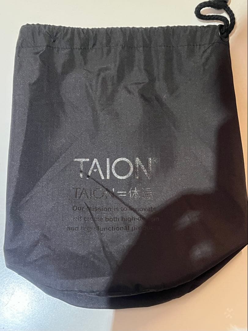 ジャケット・アウター TAION MILITARY ZIP VNECK DOWNVEST