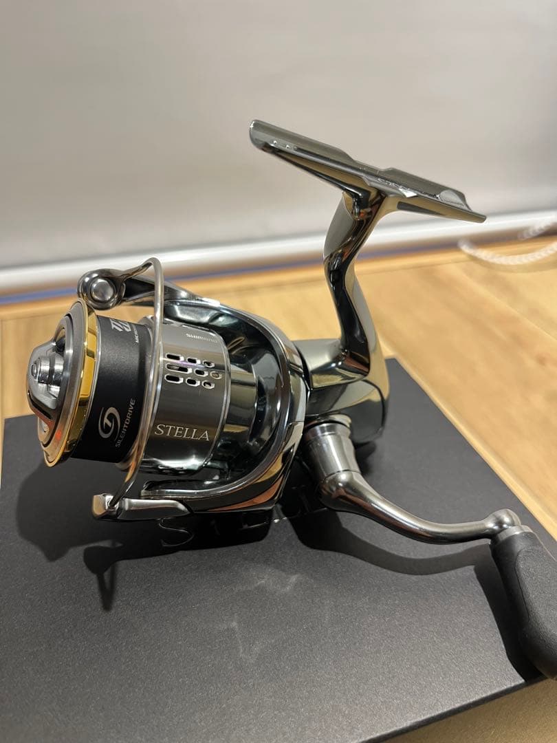 シマノ　18ステラ　C2000S 美品