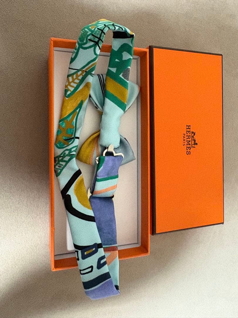 HERMES ヌーパピヨン 蝶ネクタイ ボウタイ ブルー系