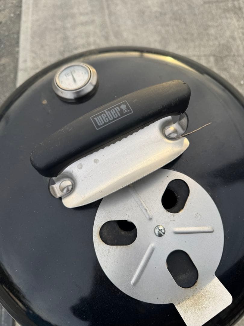 Weber グリル 黒 温度計付き