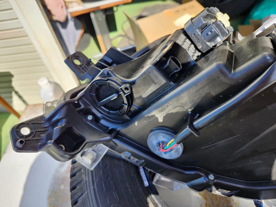 スペーシアカスタムMK53S　ヘッドライト(右側)