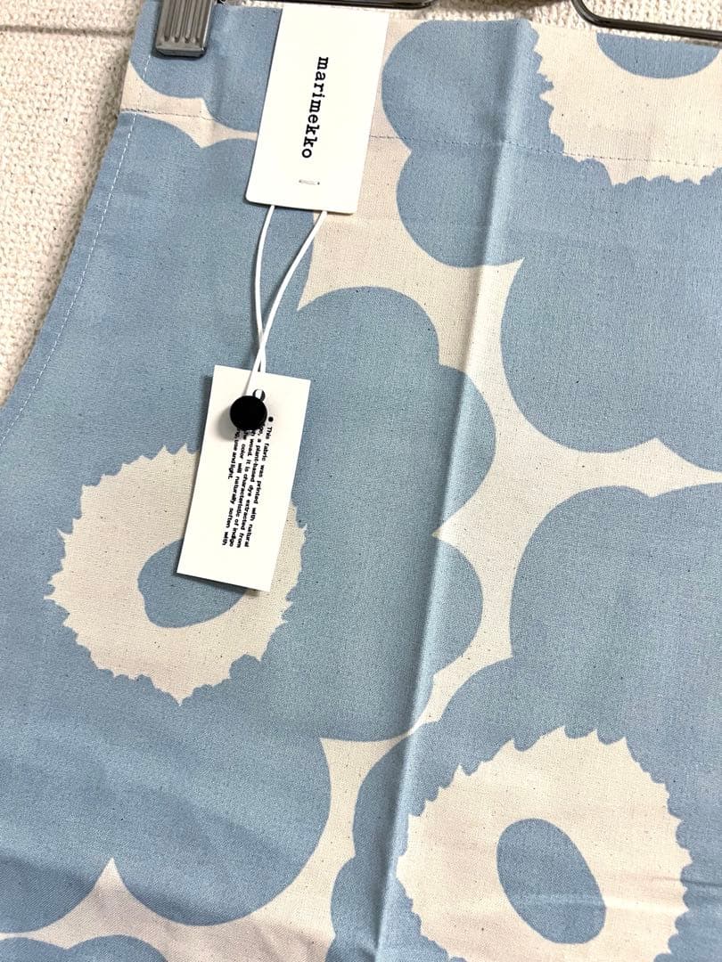 ☆新品未使用☆マリメッコ　marimekko エプロン　ウニッコ
