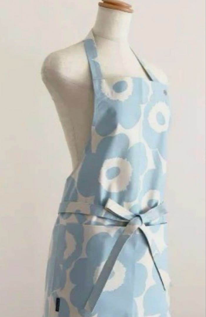 ☆新品未使用☆マリメッコ　marimekko エプロン　ウニッコ