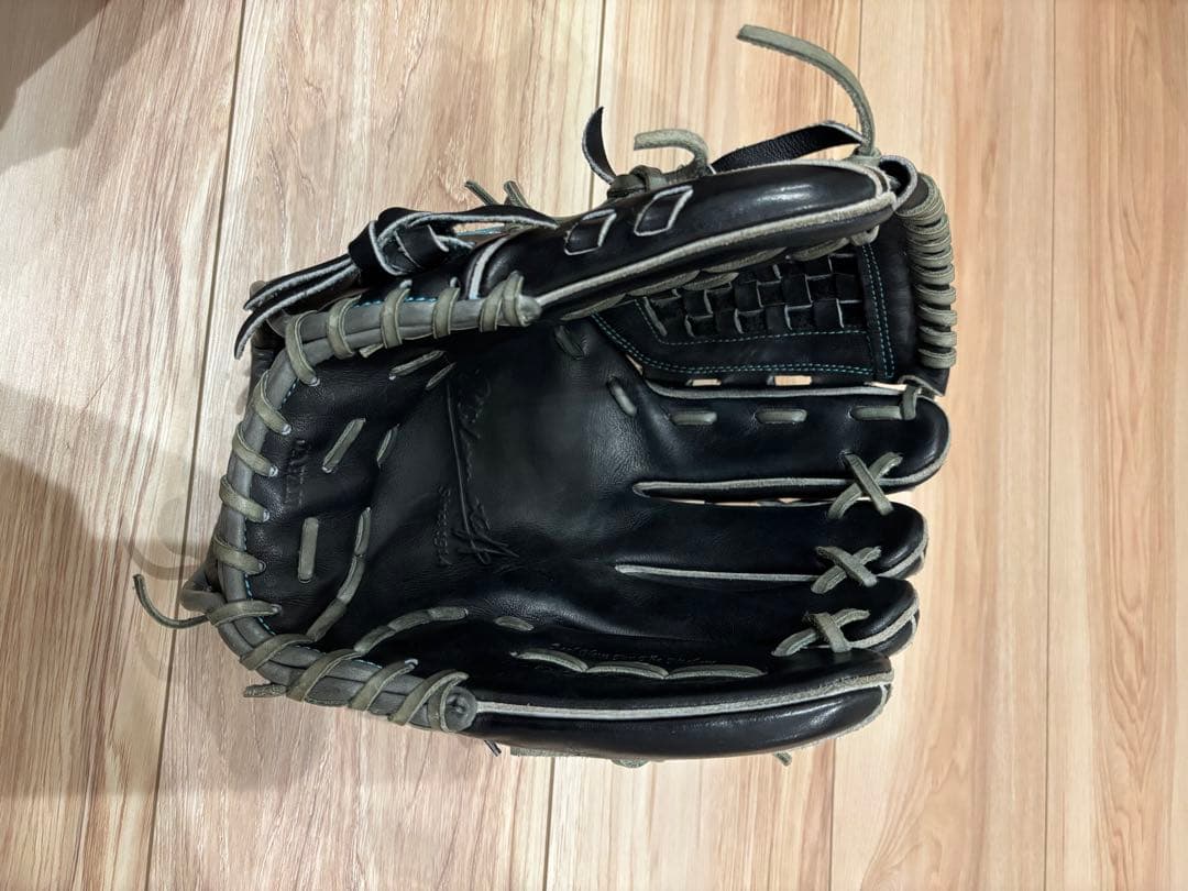 値下げWilson Staff 軟式グローブ 黒