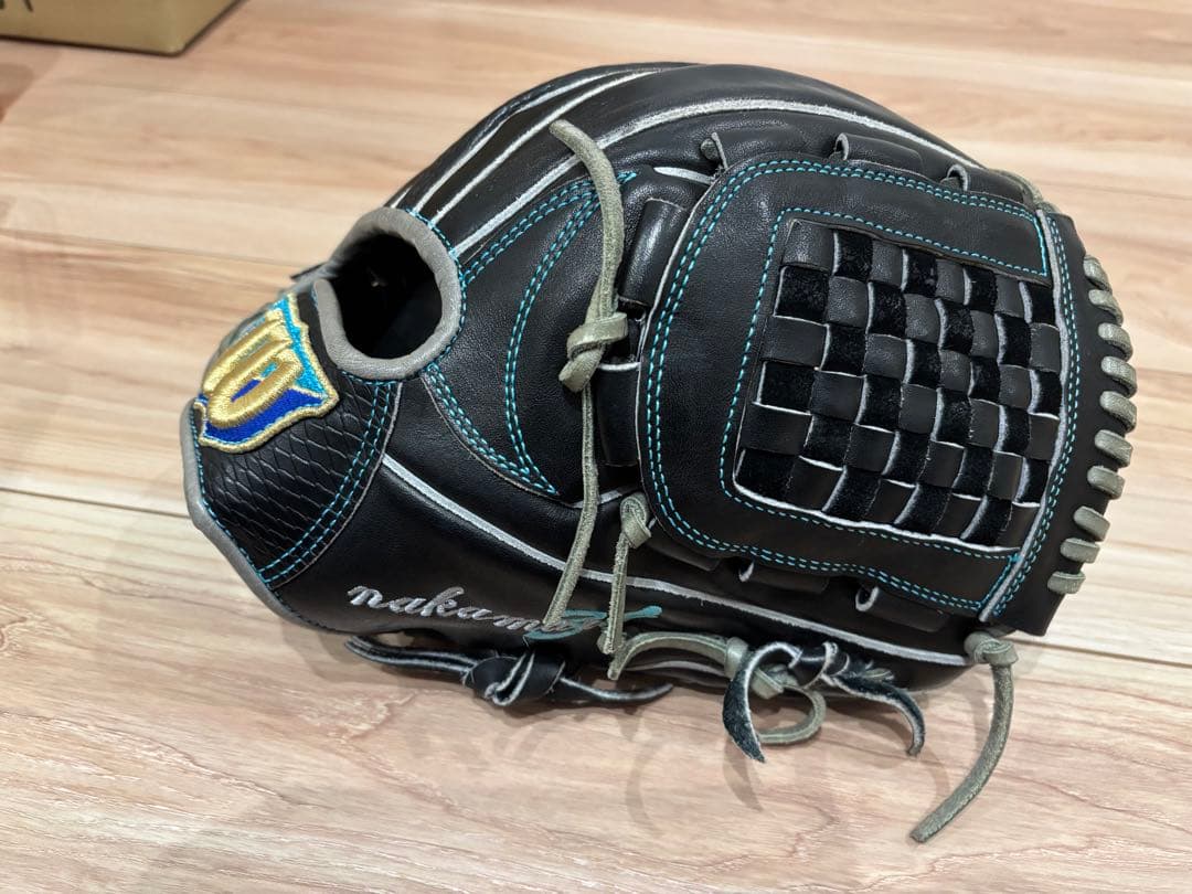 値下げWilson Staff 軟式グローブ 黒