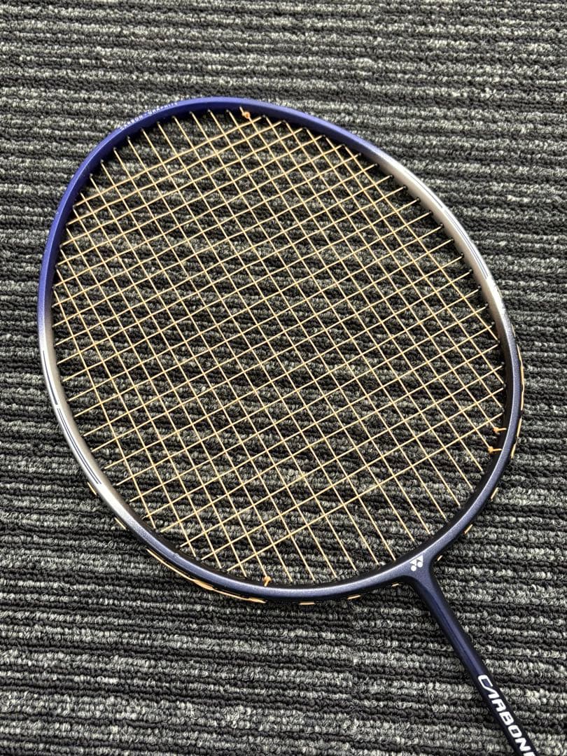【貴重】YONEX バドミントンラケット Carbonex17 3UG4 ケース
