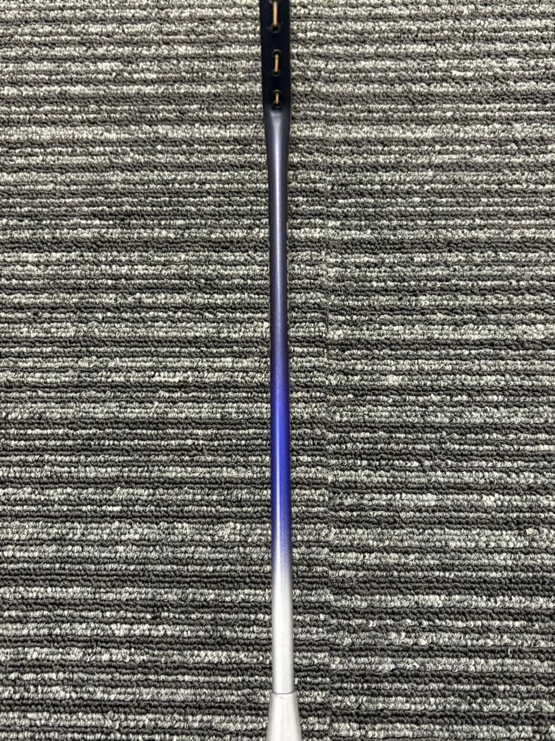 【貴重】YONEX バドミントンラケット Carbonex17 3UG4 ケース