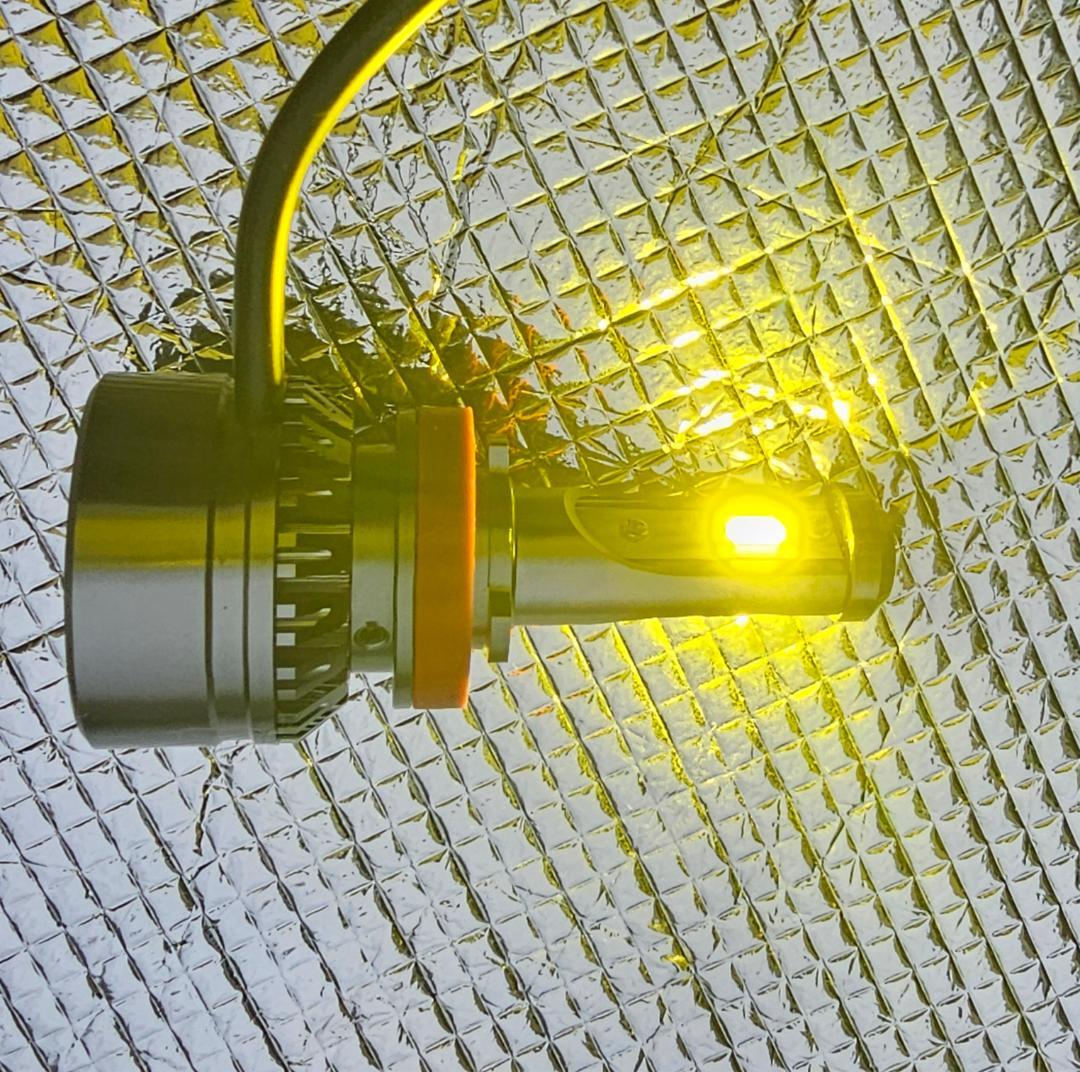 【新古品】fcl.(エフシーエル) H8 H11 H16 LEDフォグ2色切替え