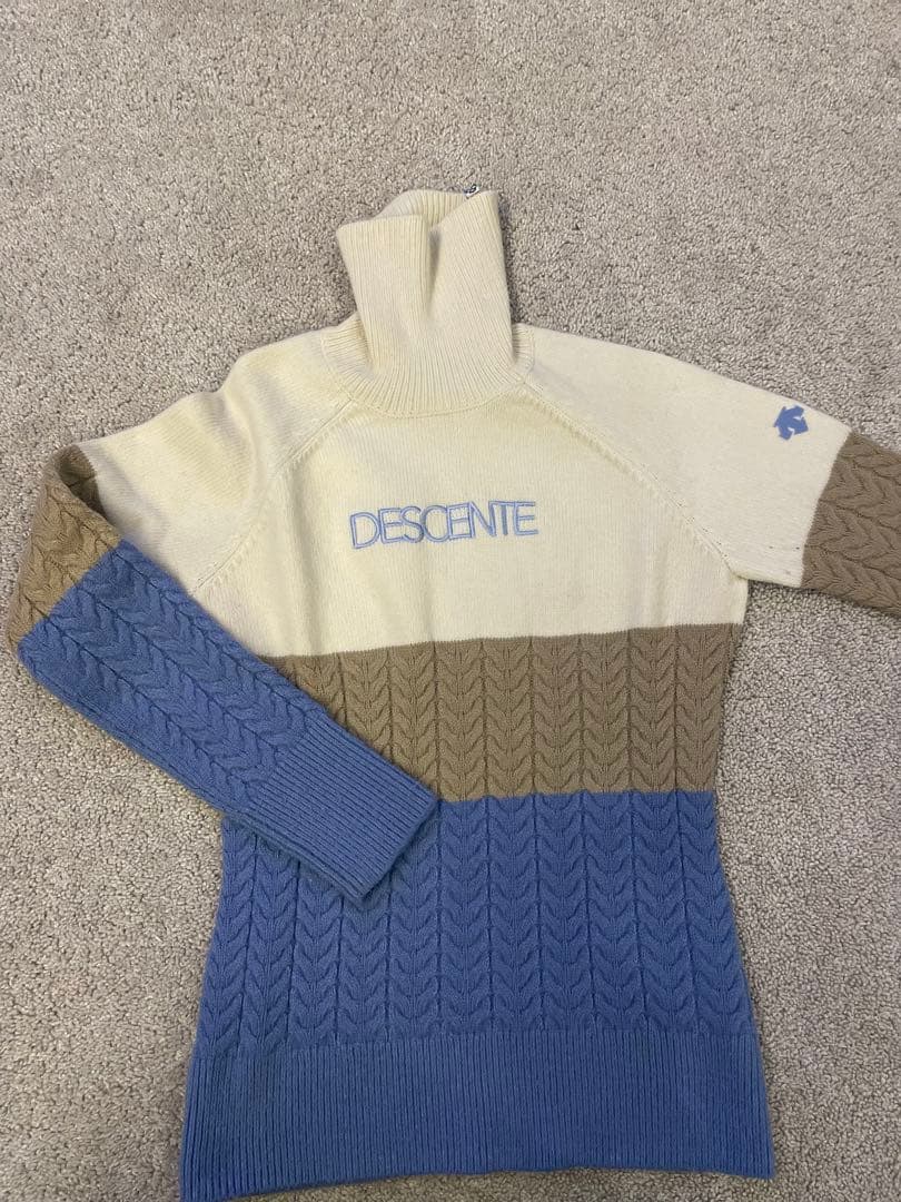 DESCENTE ゴルフ　 ケーブル編みタートルネックセーター　S サイズ