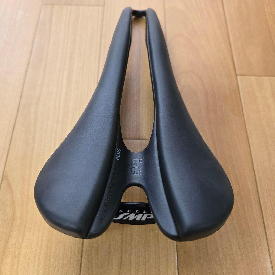 SELLE SMP EVO PLUS サドル