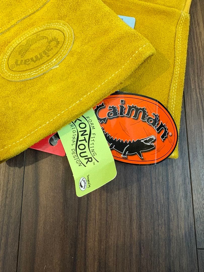 【新品・タグ付き】Caiman Revolution グローブ カラビナ付き L