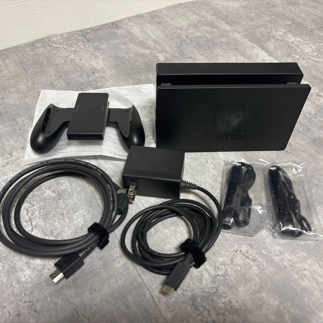 Nintendo Switchスウィッチ グレー 本体 +付属品 美品！