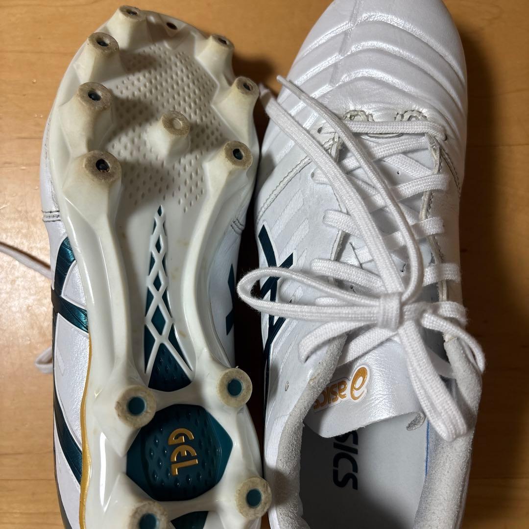 ASICS DS LIGHT サッカースパイク 1103A068 サイズ23.0