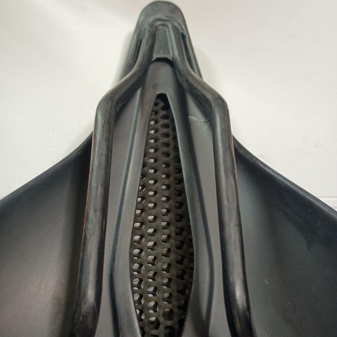 BUCKLOS 3Dプリントカーボンレール サドル