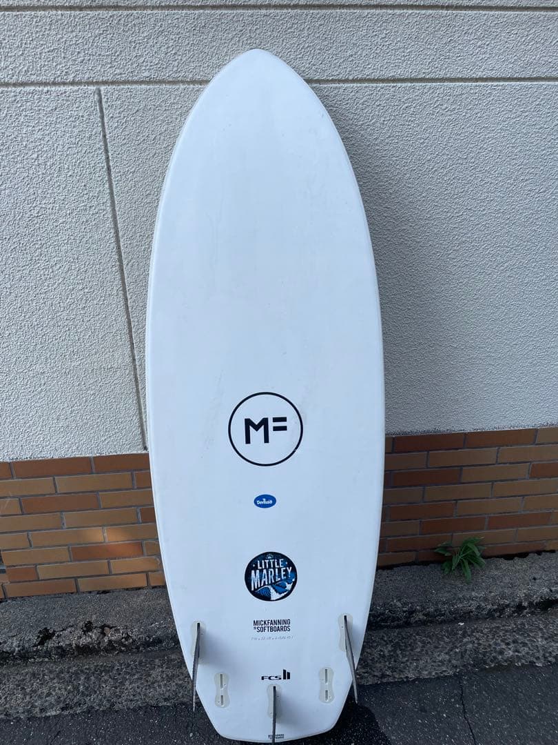 ミックファニング LITTLE MARLEY 5'10\" MFサーフボード