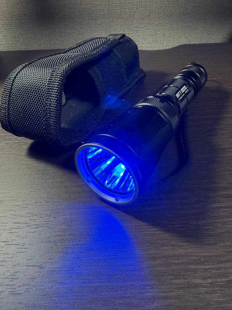 Nitecore (ナイトコア)SRT7 Revenger懐中電灯
