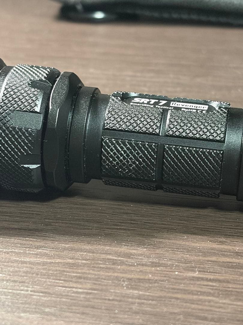 Nitecore (ナイトコア)SRT7 Revenger懐中電灯