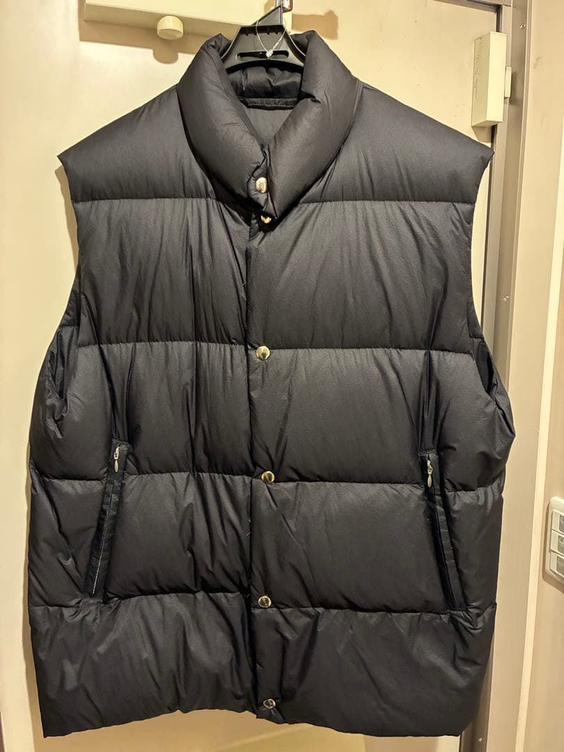 comoli 23aw ダウンベスト