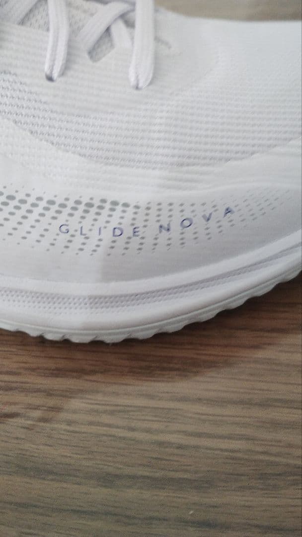 GLIDE NOVA ホワイト バスケットボールシューズ 28.5cm