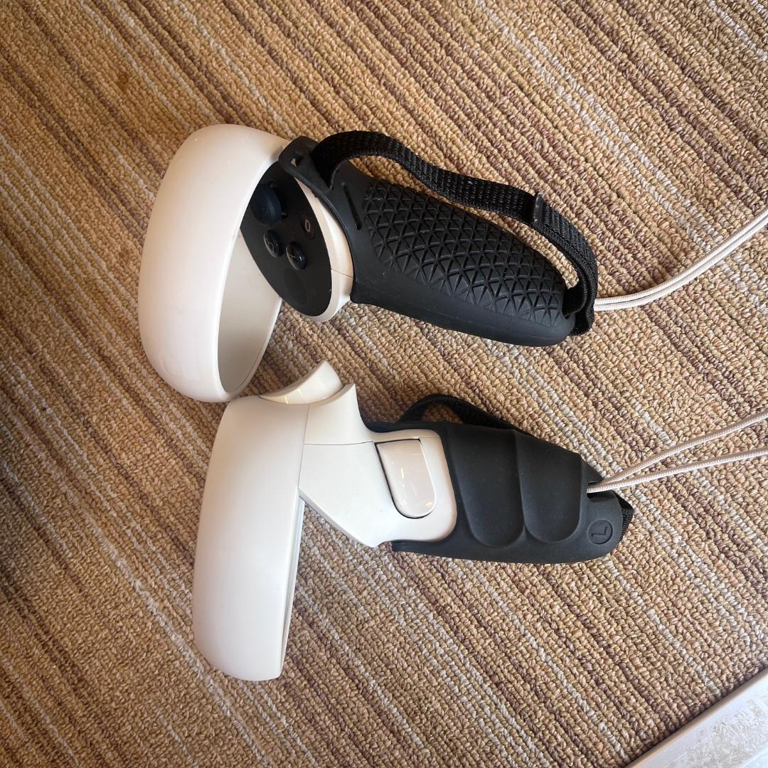 Quest 2 128GB 本体＋コントローラー＋アクセサリー多数