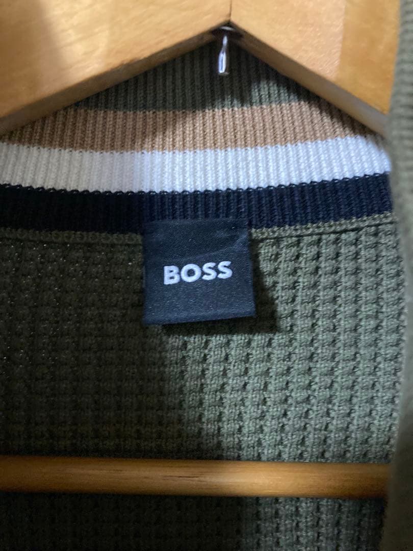 BOSS オリーブグリーン キルティングベスト