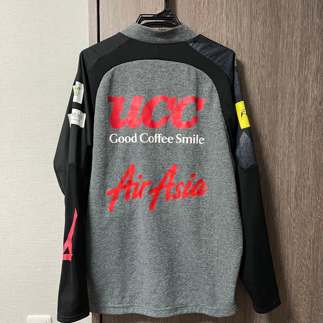グランパス　ウォーマージャケット