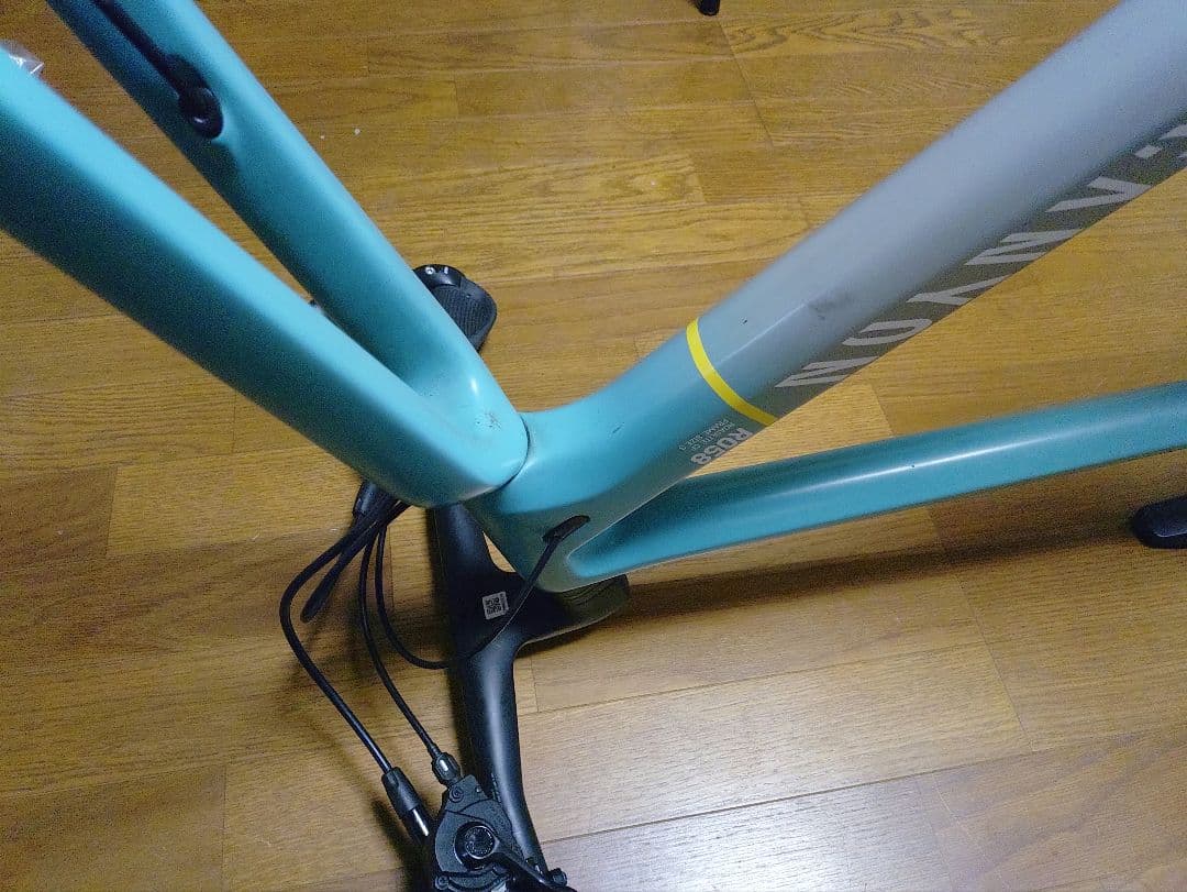 明日21:00まで専用です。 購入お控え下さい。Road lite CF8
