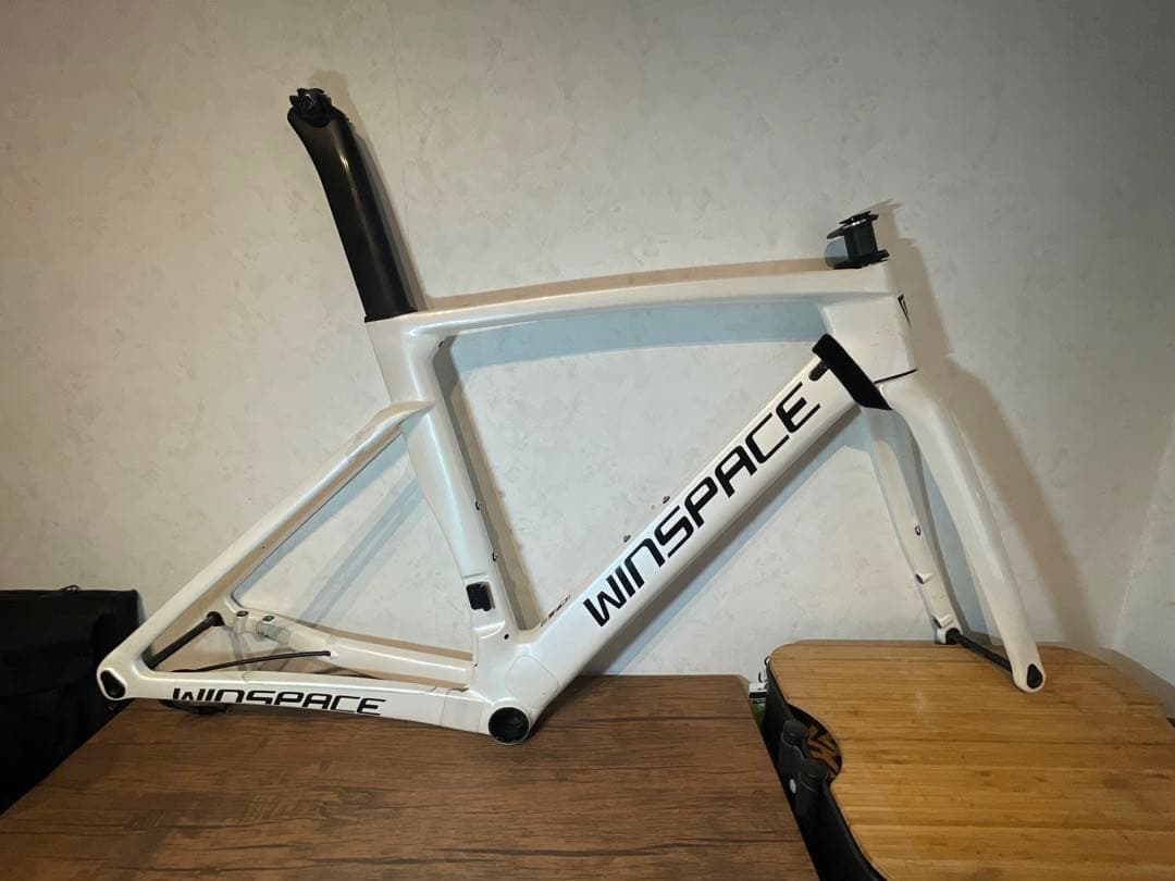 WINSPACE ホワイト ロードバイクフレーム