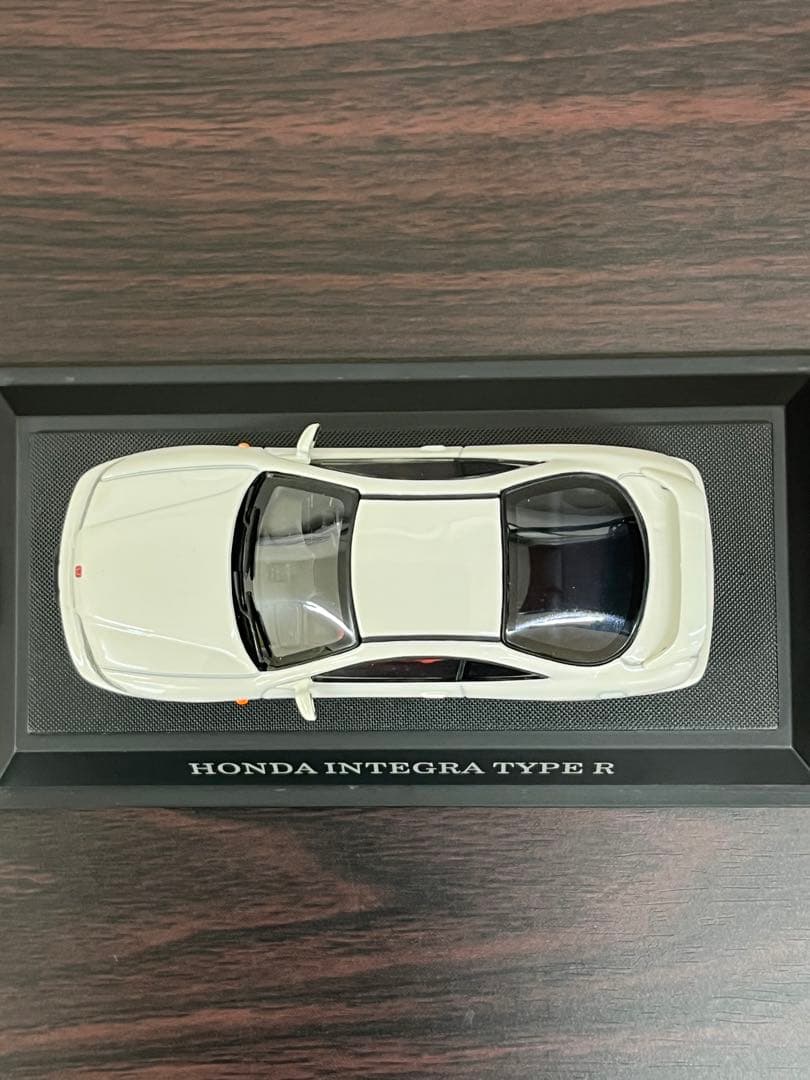 エブロ1/43 ホンダ インテグラ タイプR