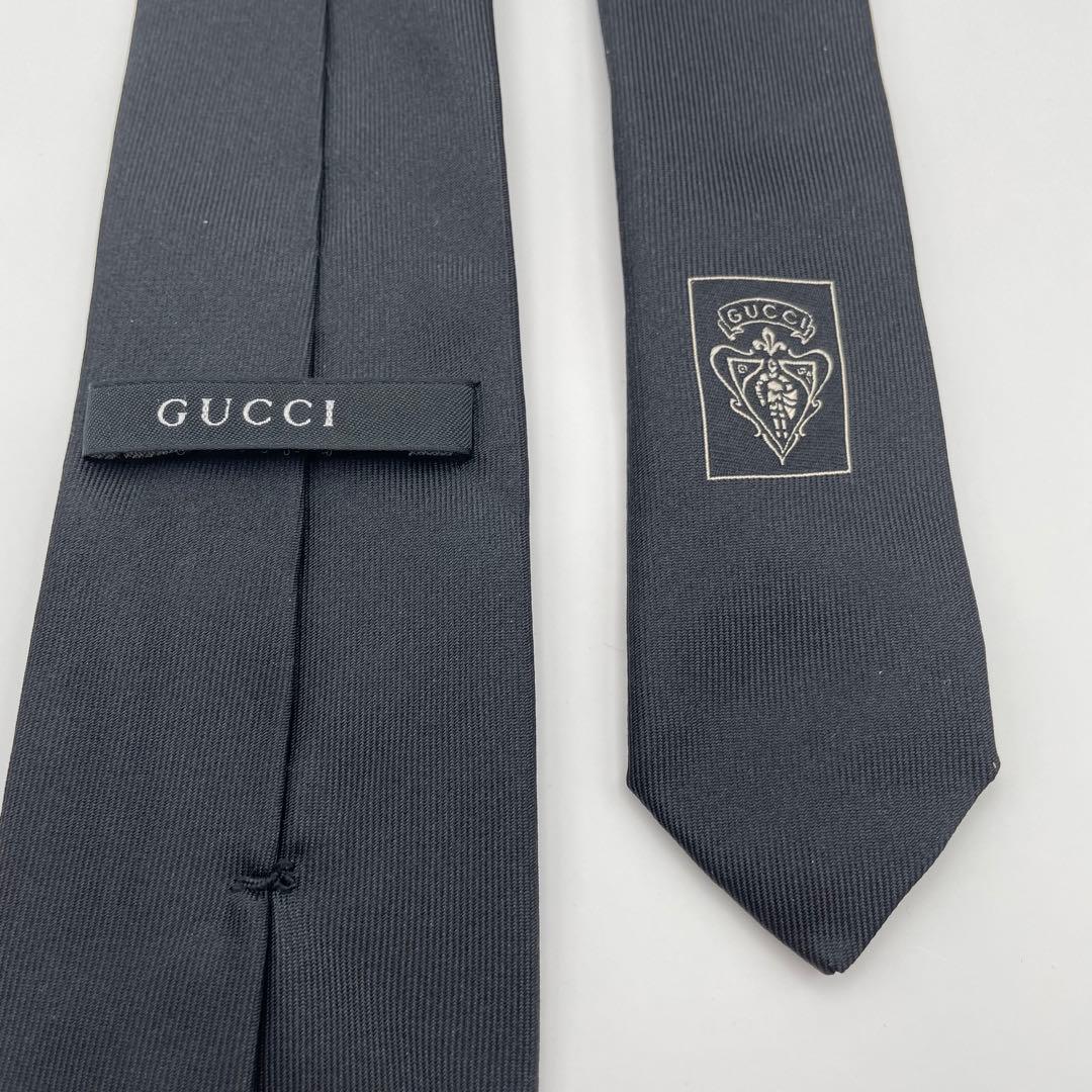 ✨極美品✨GUCCI ネクタイ 近年モデル GG柄 ソリッドタイ 無地 成人式