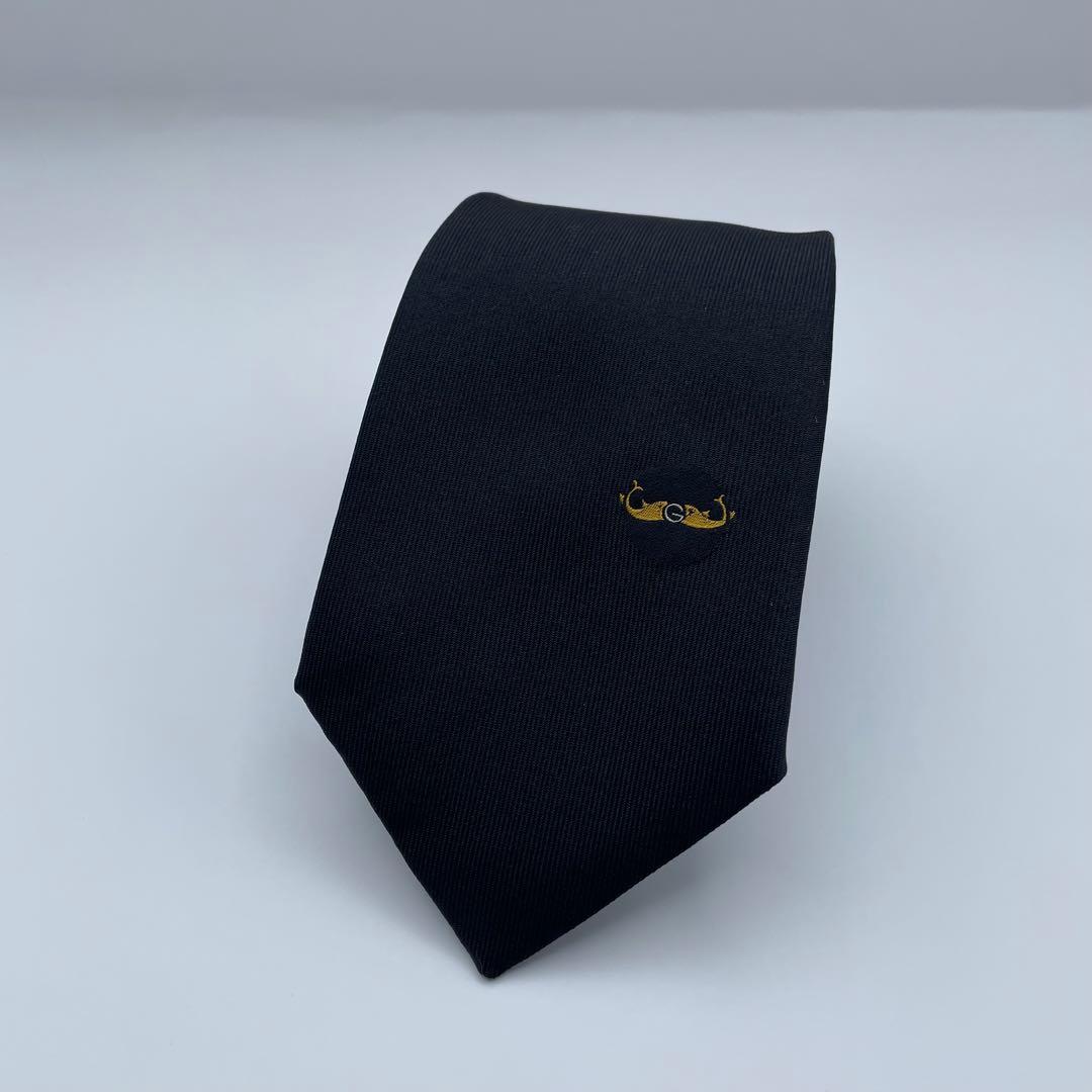 ✨極美品✨GUCCI ネクタイ 近年モデル GG柄 ソリッドタイ 無地 成人式