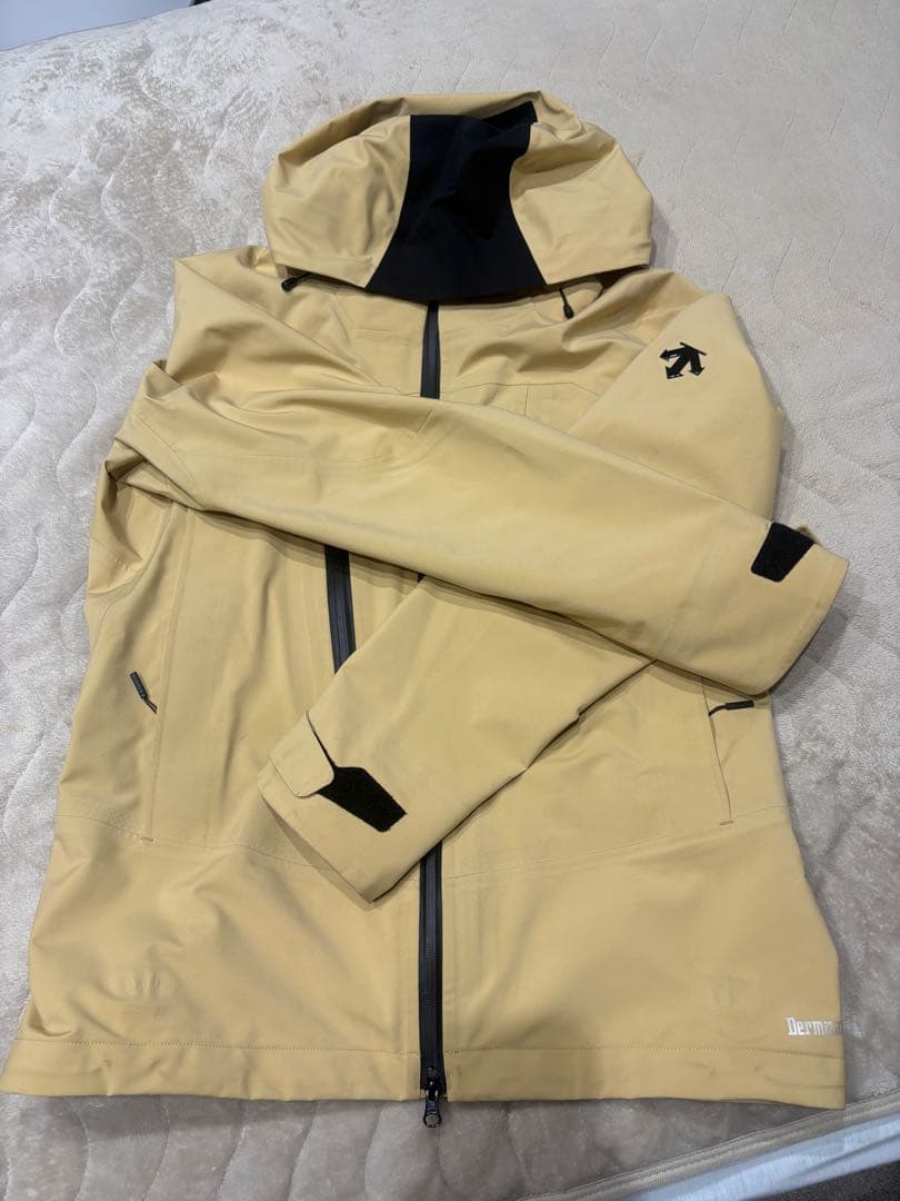 DESCENTE スキーウェア上下セット 23/24モデル Lサイズ