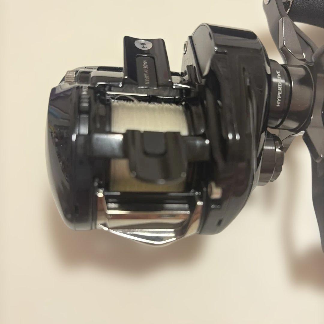 リール 22 DAIWA ZILLION TW HD 1000HL