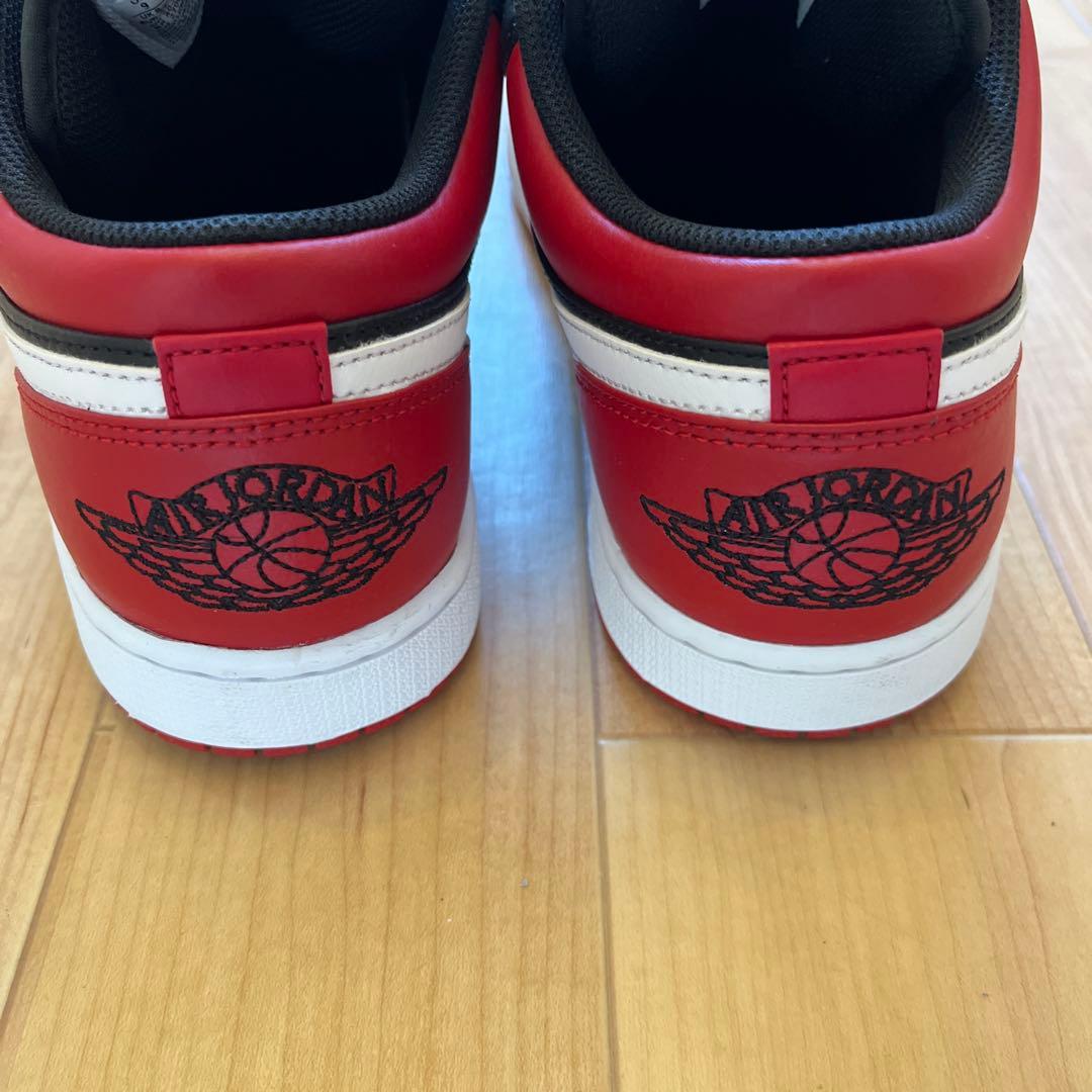 Nike Air Jordan ナイキローカット シューズ ブラック/レッド