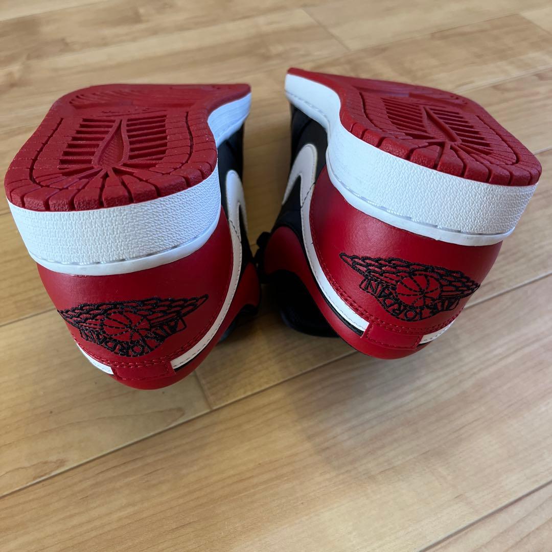 Nike Air Jordan ナイキローカット シューズ ブラック/レッド