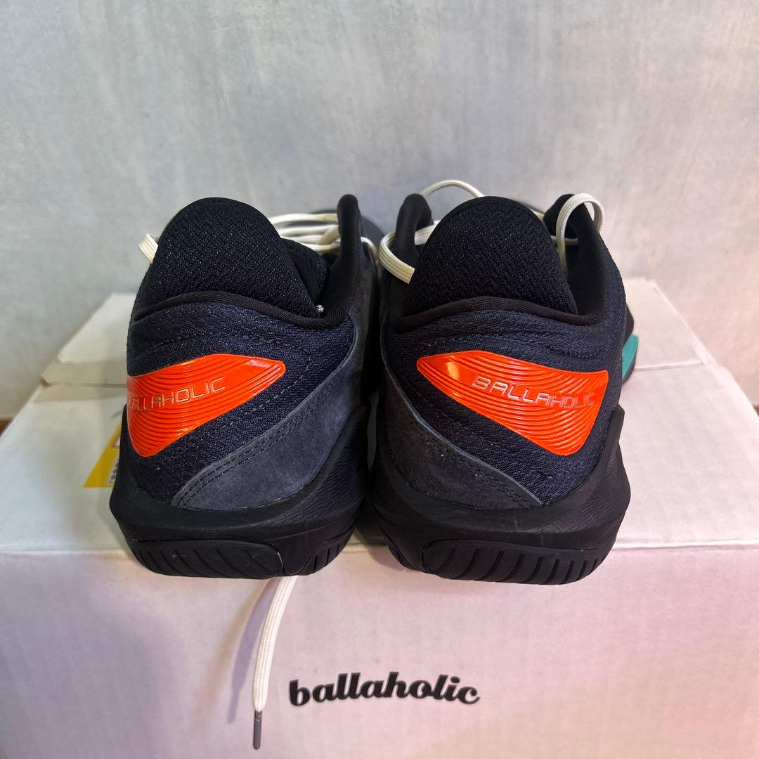 空飛ぶニワトリballaholic×asics 27.5ノヴァサージlow