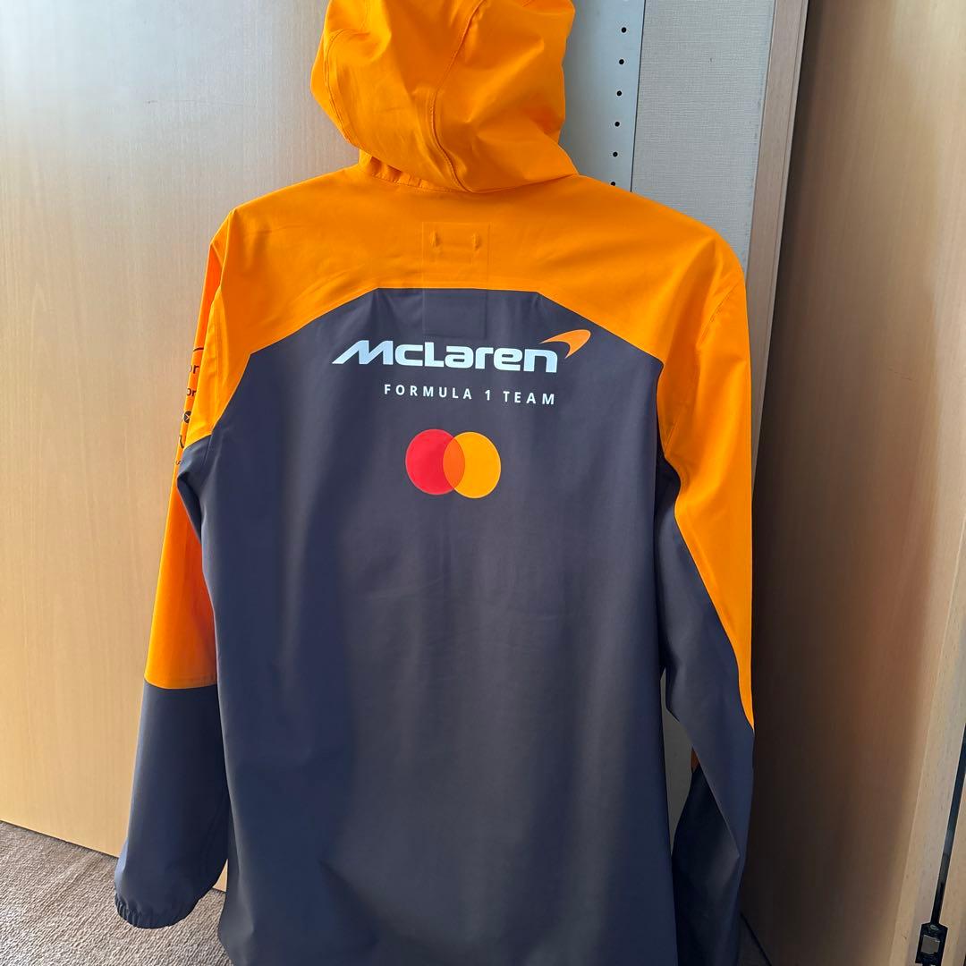 McLaren フード付きレインコート Formula 1 Team
